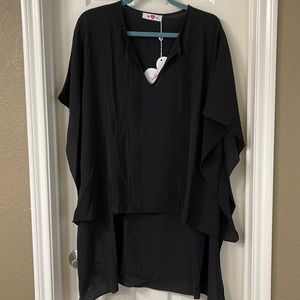 NWT BuddyLove Winnie Top